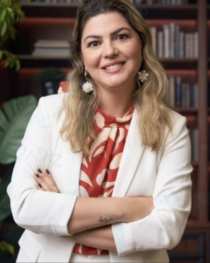Dra. Talita Rodrigues, advogada
